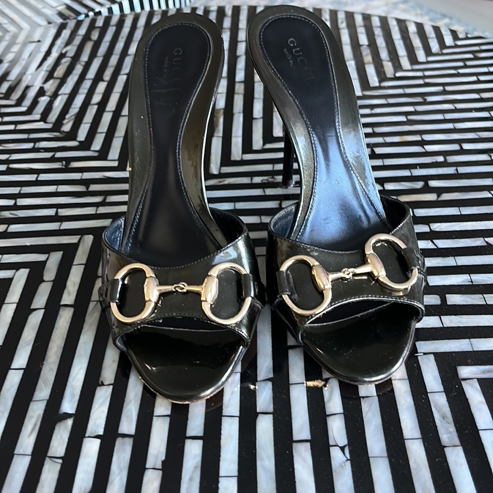 Gucci GG Mules, black (size 7)- Patent leather